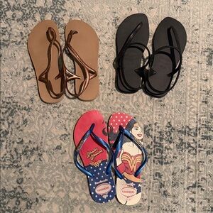 Havaianas Lot of 3 includes Wonder Woman